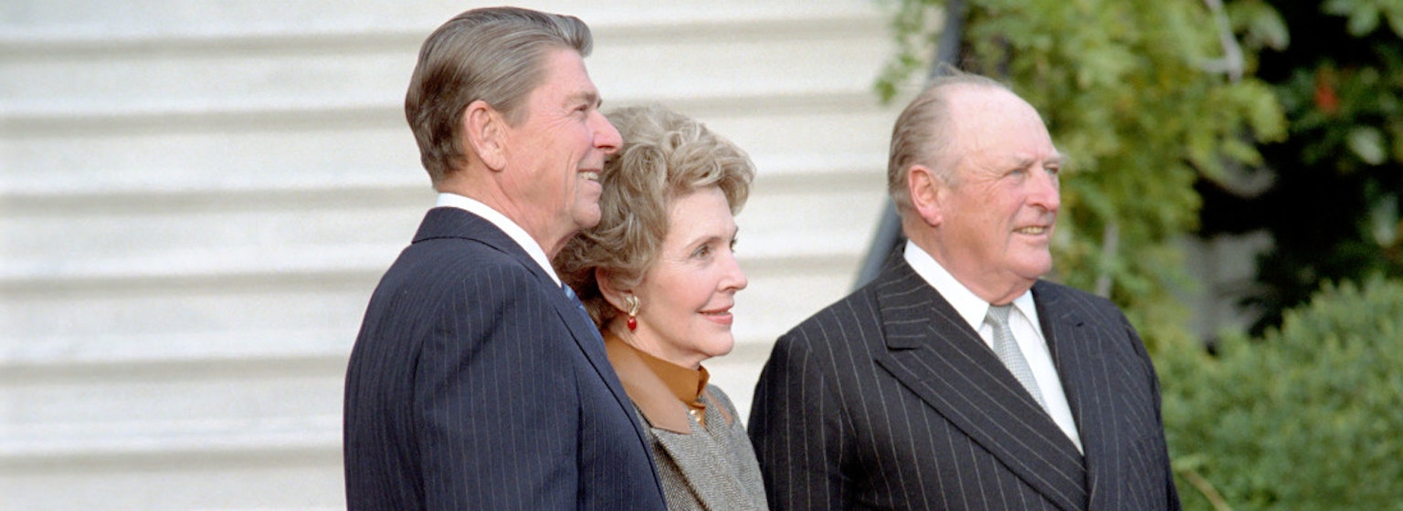 President Reagan's White House Diaries - 10-18-1982 Ronald Reagan's white house diaries for the day of 10-18-1982