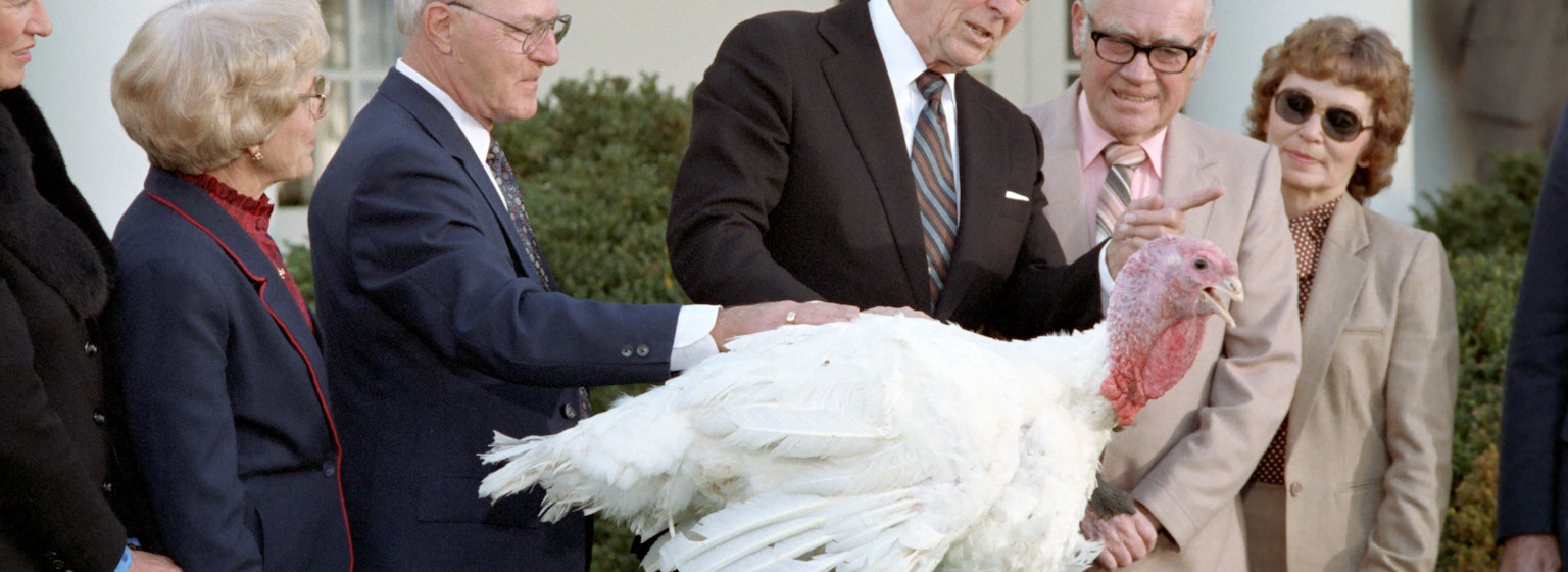 President Reagan's White House Diaries - 11-21-1983 Ronald Reagan's white house diaries for the day of 11-21-1983