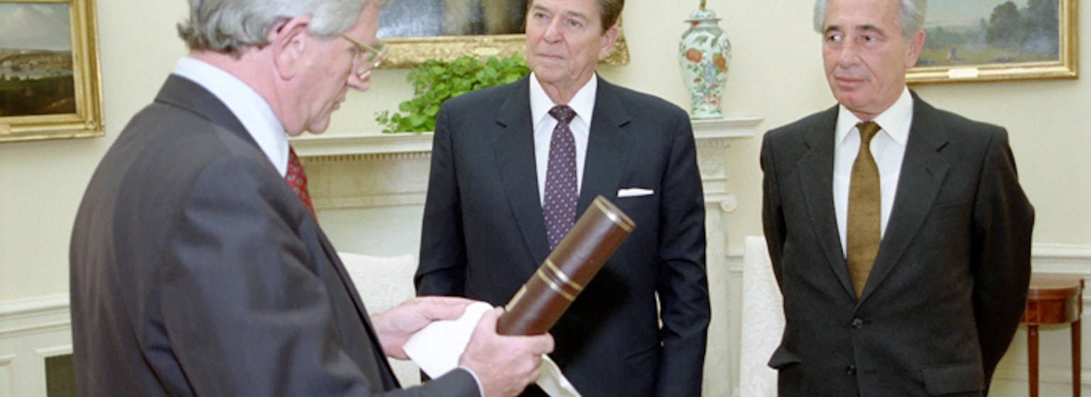 President Reagan's White House Diaries - 10-17-1985 Ronald Reagan's white house diaries for the day of 10-17-1985