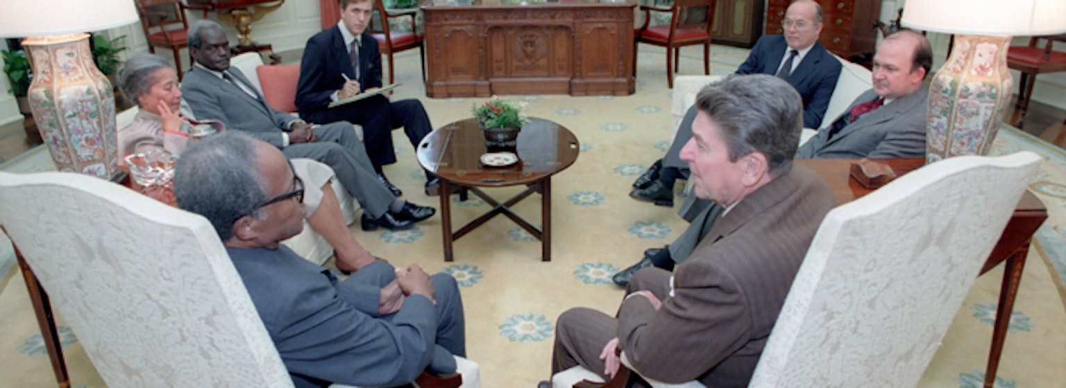 Ronald Reagan's white house diaries for the day of 10-22-1985