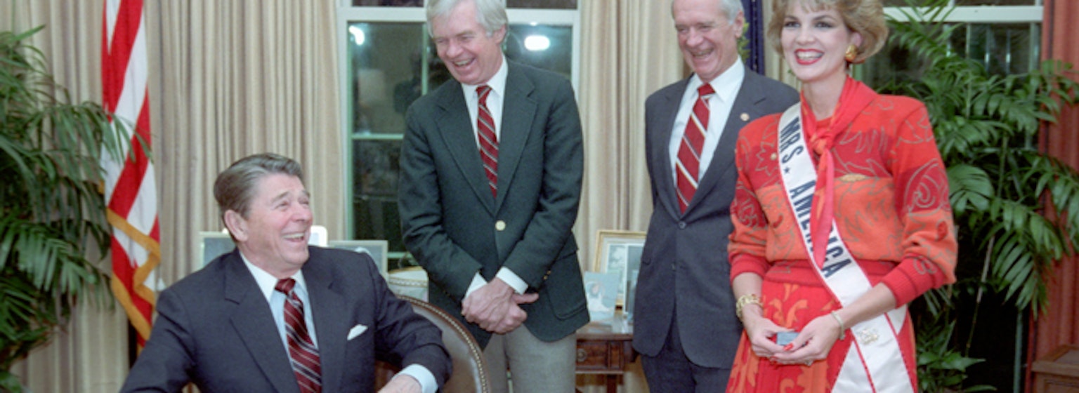 President Reagan's White House Diaries - 12-09-1985 Ronald Reagan's white house diaries for the day of 12-09-1985