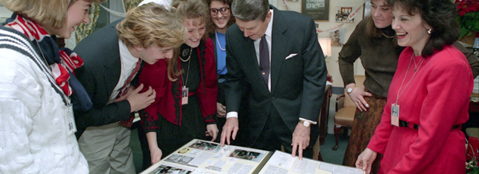 President Reagan's White House Diaries - 12-22-1988 Ronald Reagan's white house diaries for the day of 12-22-1988