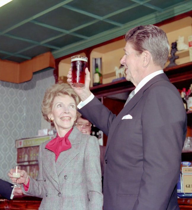 Reagan cheers with beer in Ireland Reagan cheers with beer in Ireland