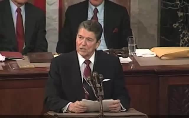 Reagan giving speech