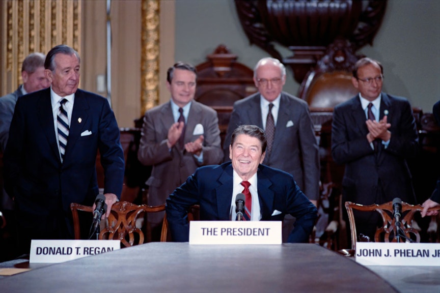 3-28-1985 Trip to New York, visit to the New York Stock Exchange NYSE, President Reagan meeting with members, Chief Executive Officers, and senior partners of the New York Stock Exchange with Don Regan John Phelan Alfonse D'Amato