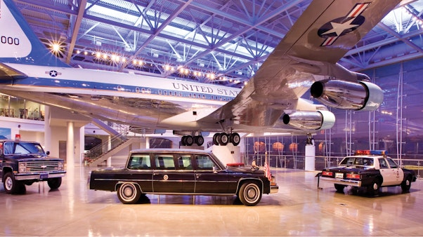 Air Force One Pavilion Air Force One Pavilion