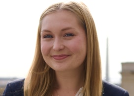 Rachel Lynch Headshot