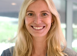 Dr. Elizabeth Rees Headshot