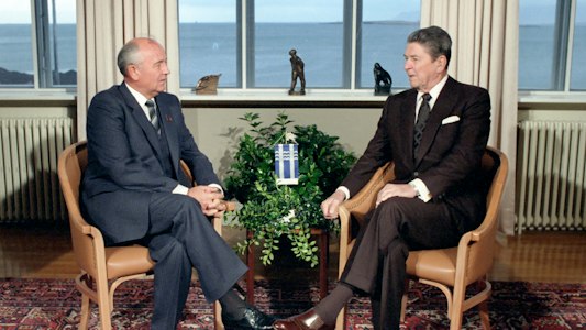 10/11/1986 First Meeting with General Secretary Mikhail Gorbachev at Hofdi House in Reykjavik Iceland 10/11/1986 First Meeting with General Secretary Mikhail Gorbachev at Hofdi House in Reykjavik Iceland